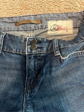 GAP Women's Straight Leg Jeans in Dark Blue Denim